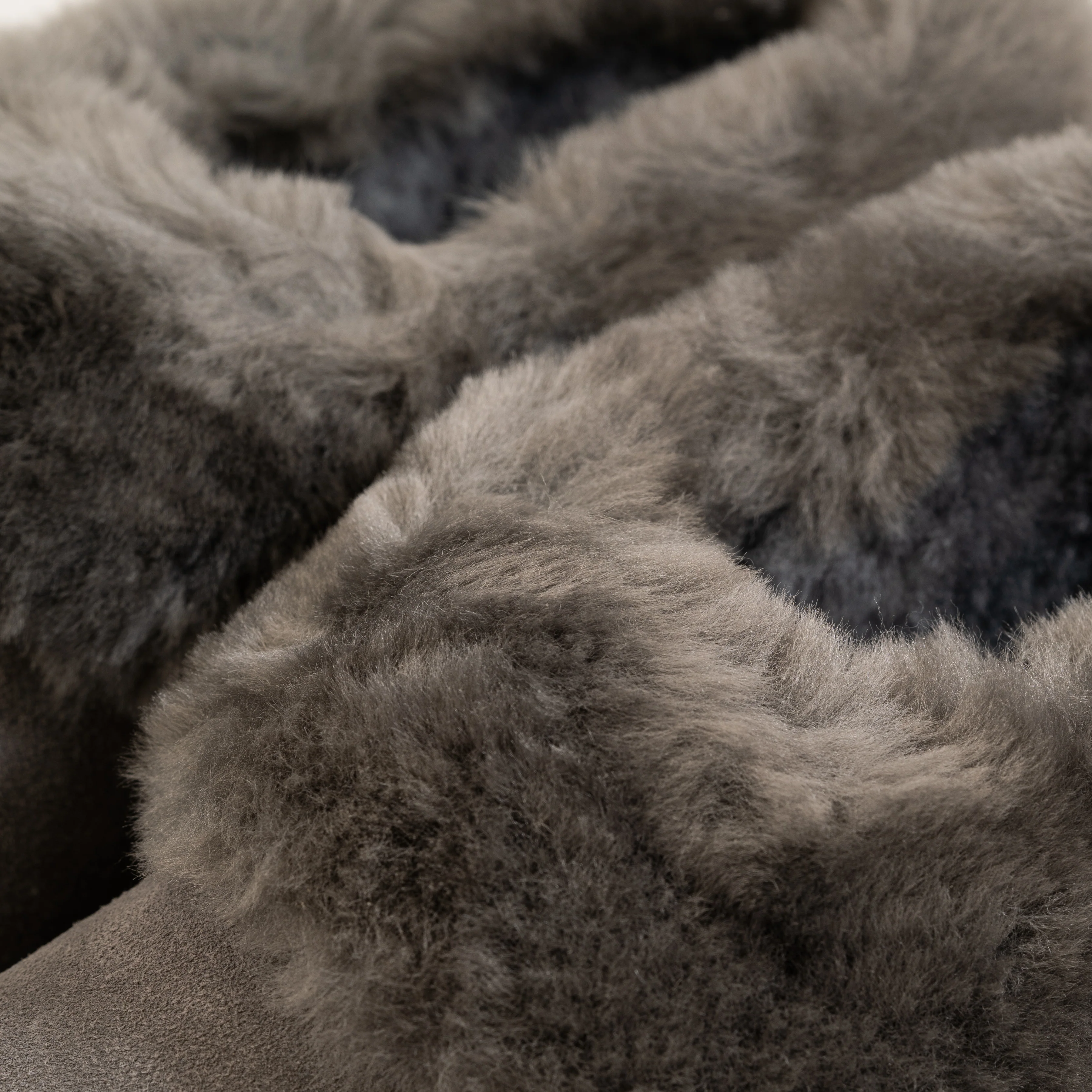 Deluxe Ladies 'Beccy' Sheepskin Slipper Boot - Grey - Image 5