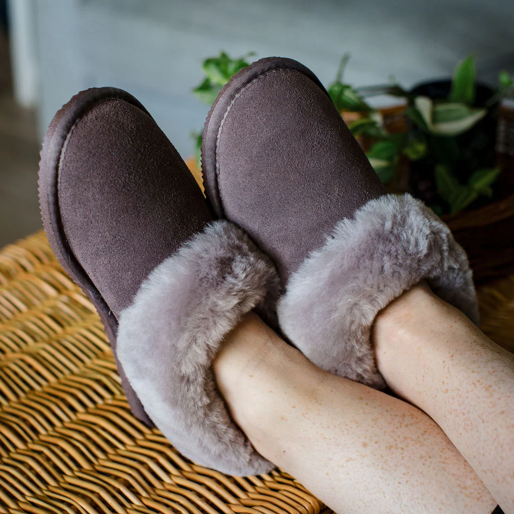 Deluxe Ladies 'Elena' Sheepskin Slippers - Truffle - Image 2