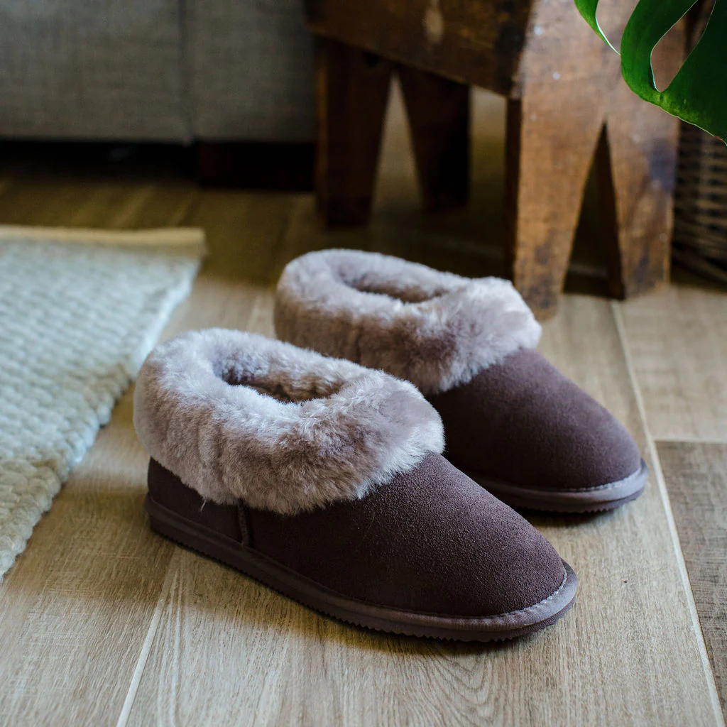 Deluxe Ladies 'Elena' Sheepskin Slippers - Truffle - Image 3