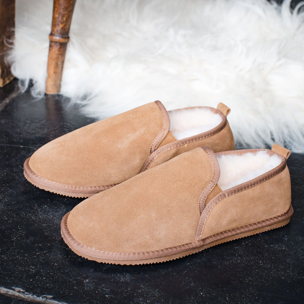 Deluxe Mens 'Avi' Sheepskin Slippers with Hard Sole - Chestnut - Image 2