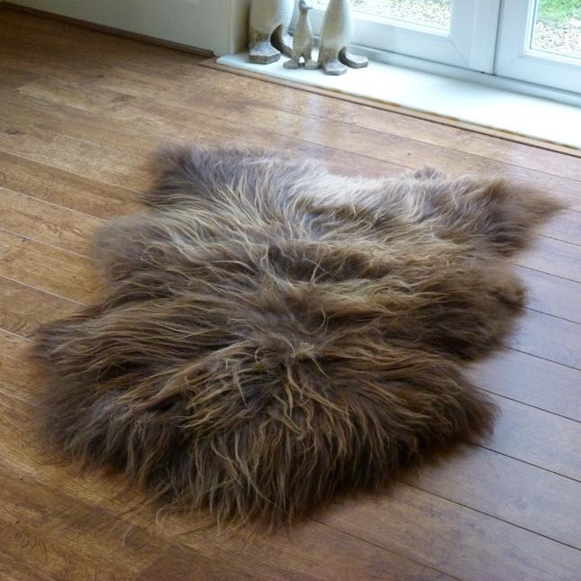 Icelandic Single Sheepskin Rug - Image 11